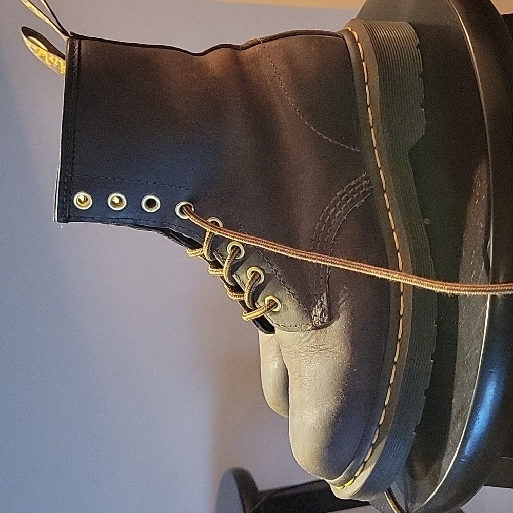 Dr. Martens 1460 8 Eye Boots Size 6 Women's